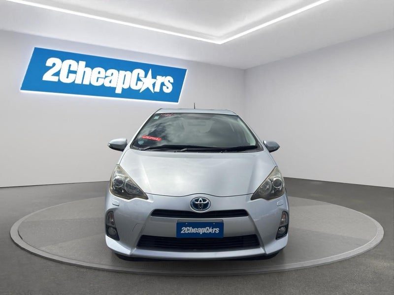 2013 Toyota Aqua S, photo 2