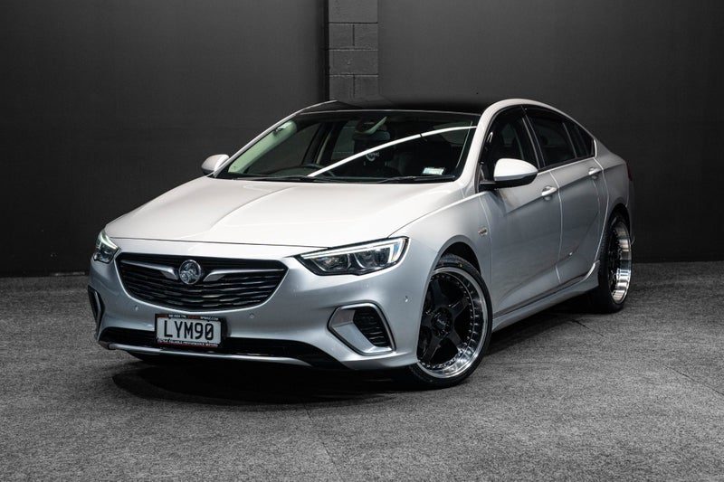 2019 Holden Commodore RS | 2.0L Turbo - NZ New!