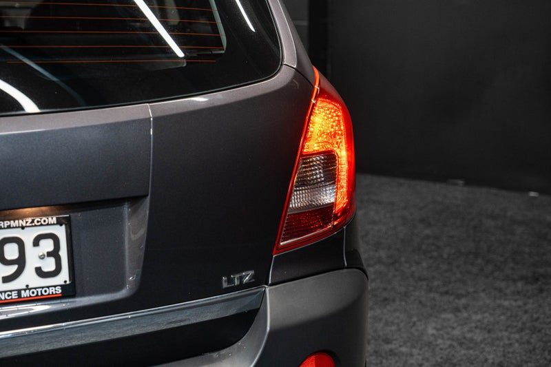 2015 Holden Captiva 5 LTZ | Black Leather!, photo 3