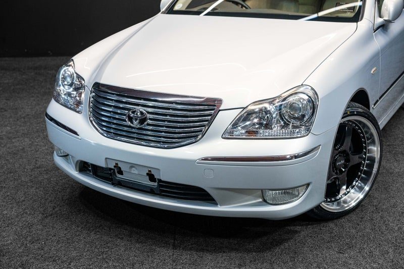 2004 Toyota Crown Majesta A TYPE | V8 280HP!, photo 2