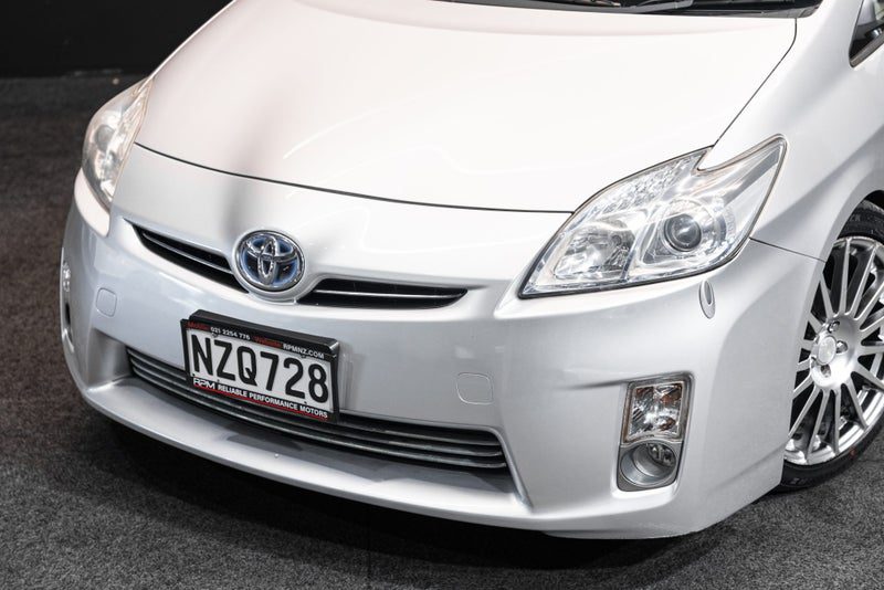 2010 Toyota Prius Hybrid | Aftermarket Wheels!, photo 2
