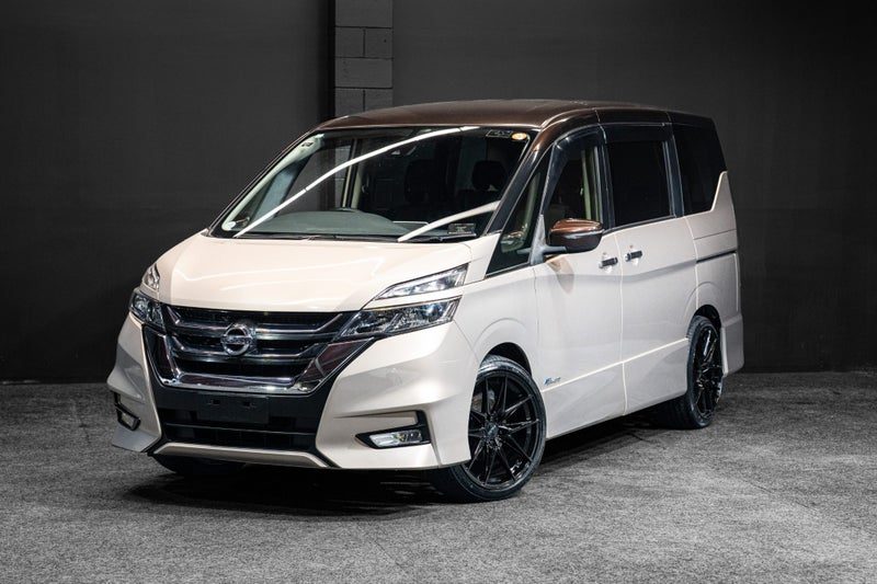 2017 Nissan Serena Highway Star | 8-Seater!