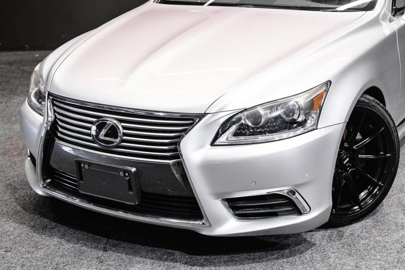 2013 Lexus LS 460 Grade 4.5 FRESH IMPORT!, photo 2
