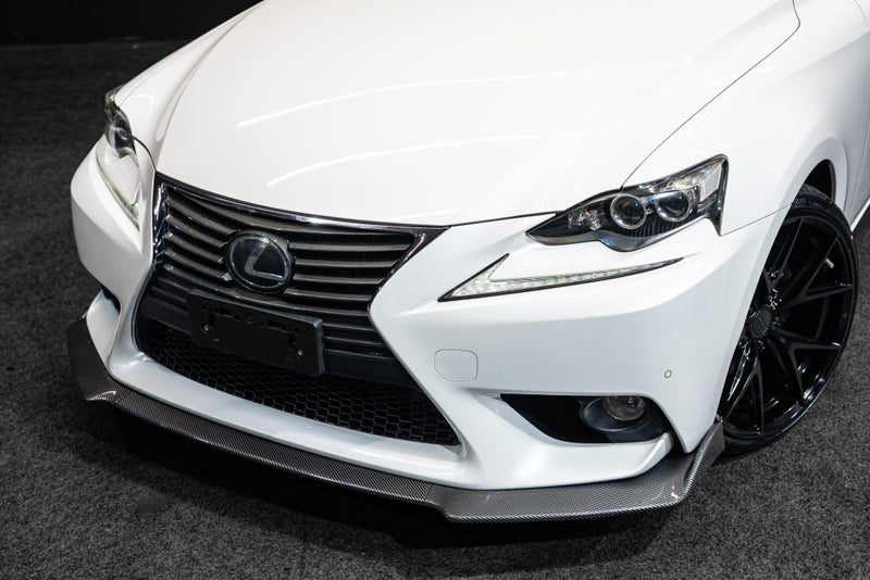 2013 Lexus IS 300h Version L - FRESH IMPORT!, photo 2