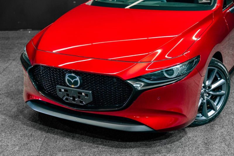 2019 Mazda 3 20s | Touring S - Fresh Import, photo 2