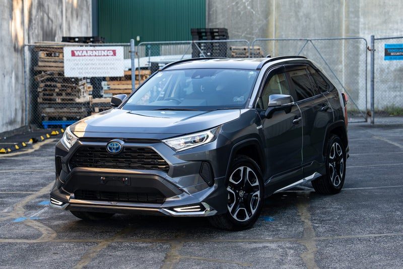 2019 Toyota RAV4 Hybrid X | 4WD - Modelista!