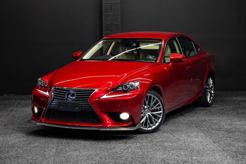 2013 Lexus IS 300h Version L - Gorgeous Colour