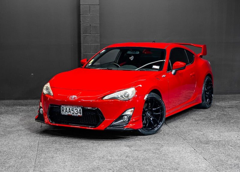 2014 Toyota 86 | New RPM Wheels + Spoiler!