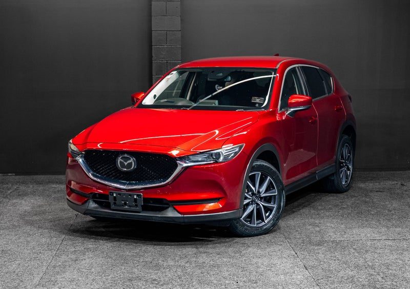 2017 Mazda CX-5 20s | Proactive - Fresh Import!