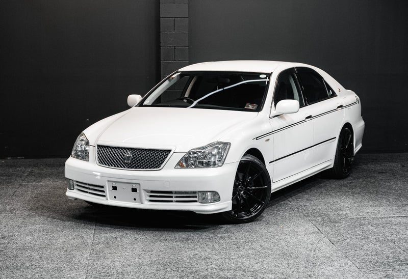 2005 Toyota Crown Athlete | V6 + New RPM Wheels