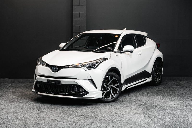 2017 Toyota C-HR Hybrid G | Modellista Body Kit