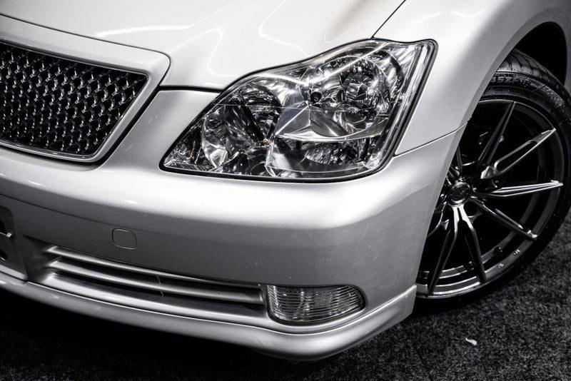 2004 Toyota Crown Athlete, photo 2