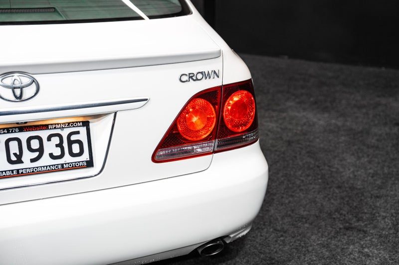 2004 Toyota Crown Athlete | 3.0L V6 RWD!, photo 2