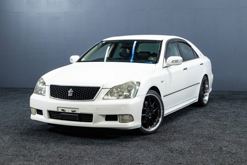 2006 Toyota Crown Athlete - FRESH IMPORT!
