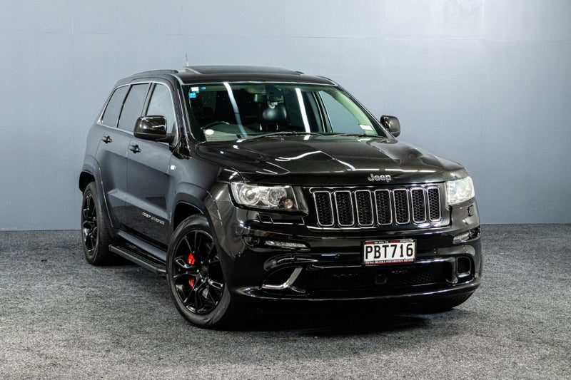 2012 Jeep Grand Cherokee SRT8 | 6.4L HEMI V8!, photo 3
