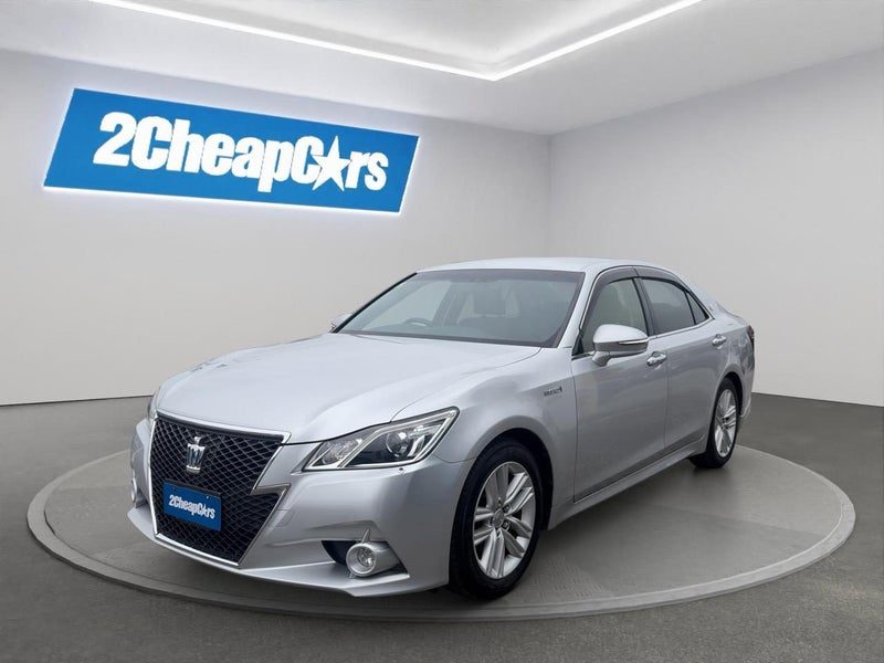 2013 Toyota Crown Hybrid Athlete S, main photo