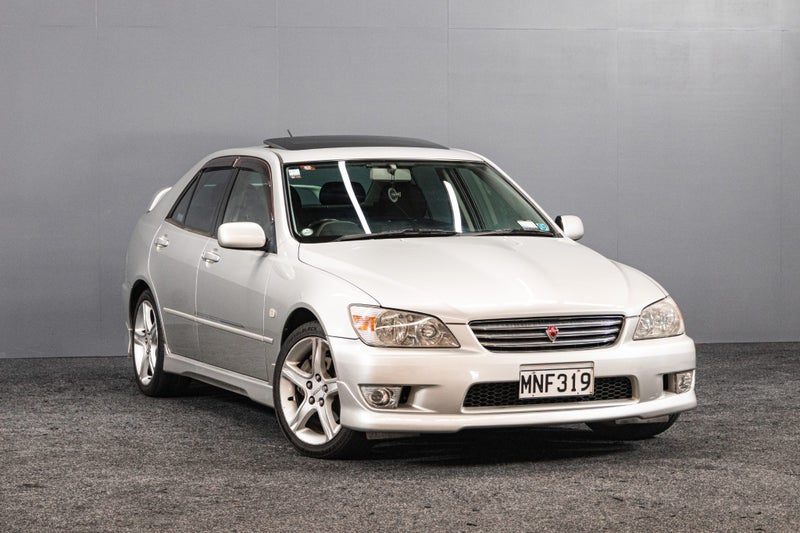 1999 Toyota Altezza | Body Kit + Sunroof!, photo 3