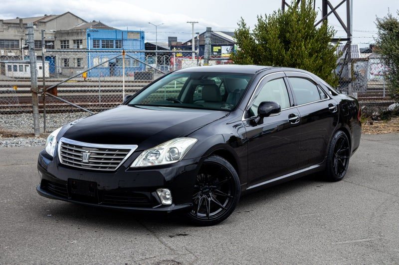 2012 Toyota Crown FRESH IMPORT!