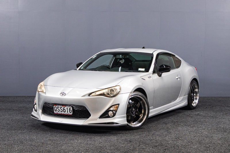 2012 Toyota 86 GT | Lowered + Aftermarket Wheels!