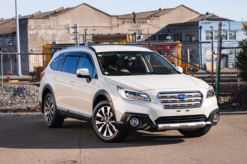 2014 Subaru Legacy Outback Limited | 2.5L AWD!, photo 3