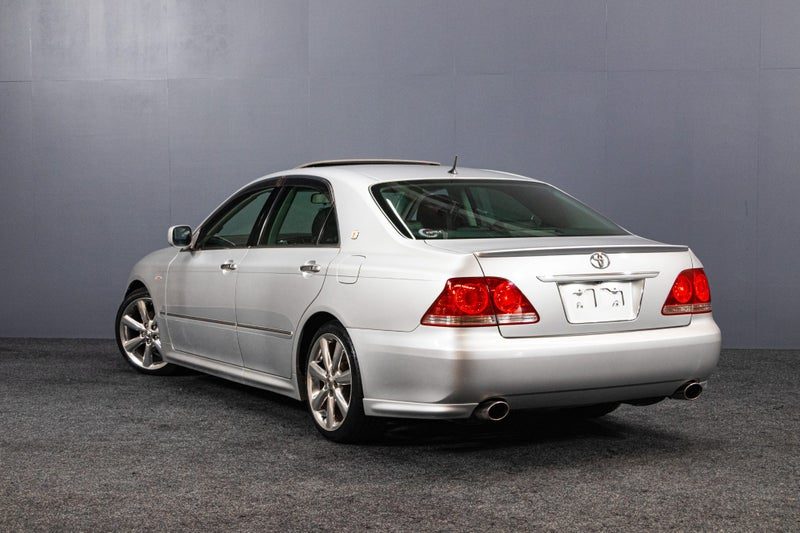 2005 Toyota Crown Athlete, photo 3