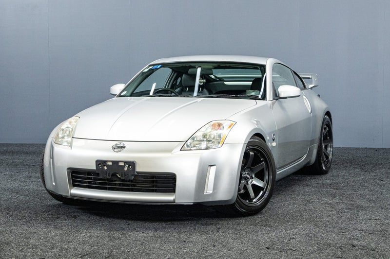 2003 Nissan Fairlady Z | VERSION T + LOW KMS!