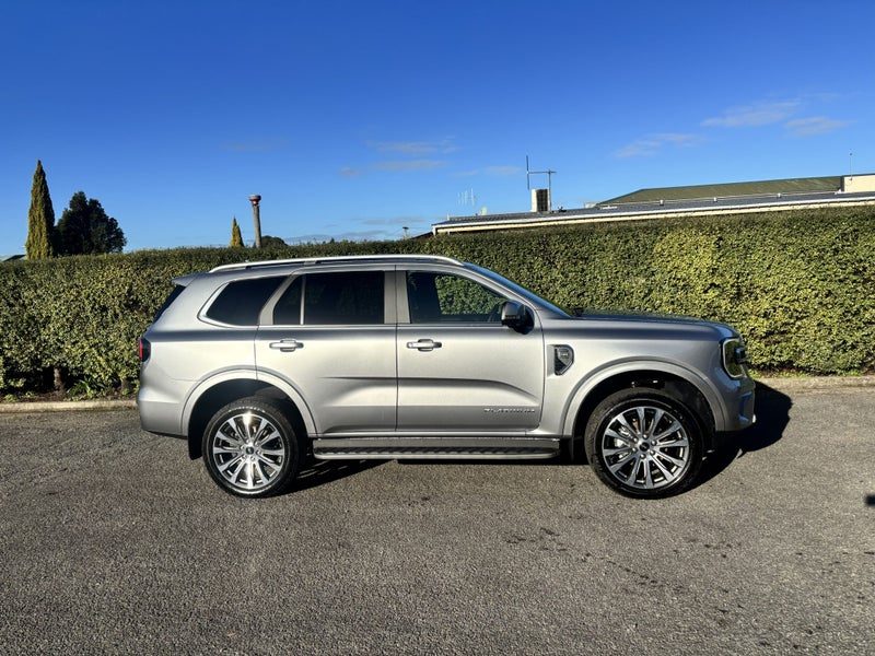 2026 Ford Everest Platinum 3.0D 4WD, photo 2