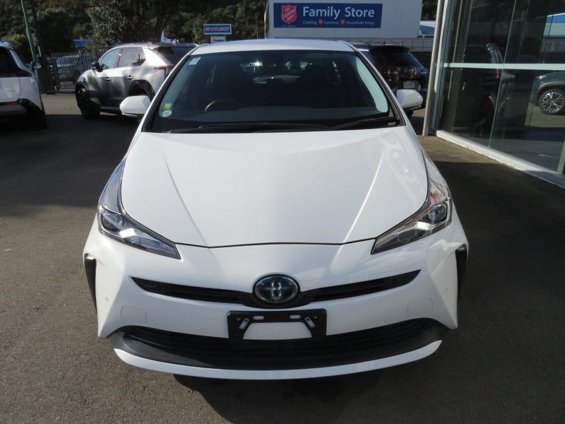 2021 Toyota Prius 1.8 HybridS 5 Dr Hatch 4WD, photo 3
