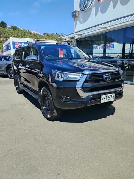 2021 Toyota Hilux SR5 2.8DT 6MT 4WD DCW/4D/5S