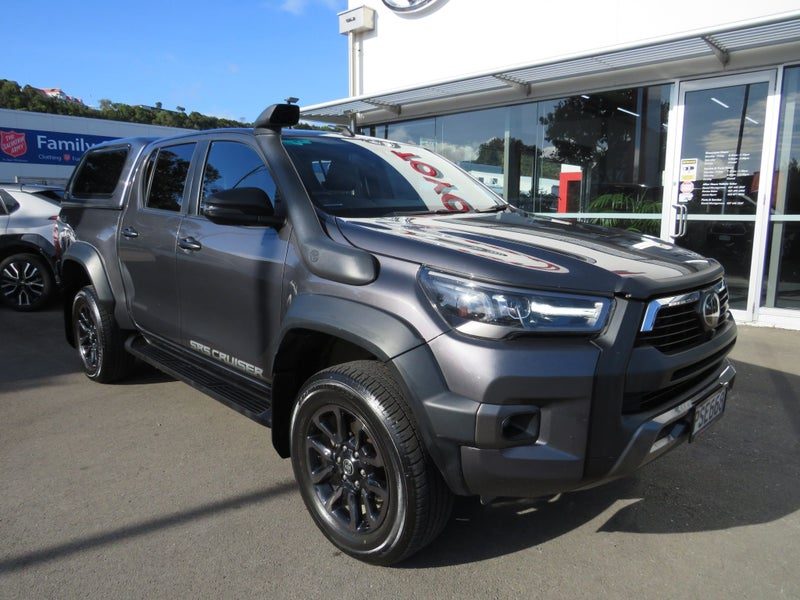 2023 Toyota Hilux SR 5 Cruiser, photo 2