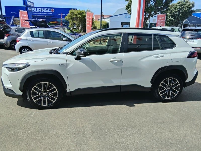 2026 Toyota Corolla Cross Limited, photo 3