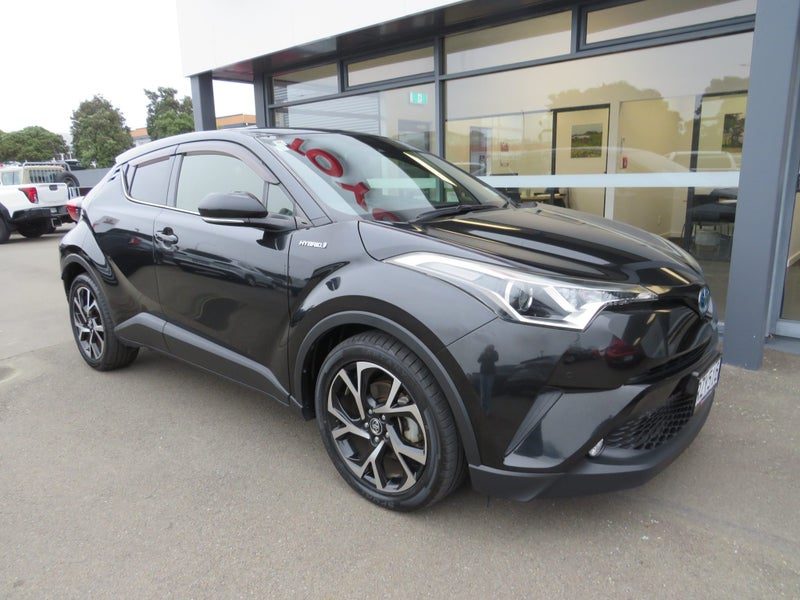2017 Toyota C-HR 1.8 Hybrid G, photo 2