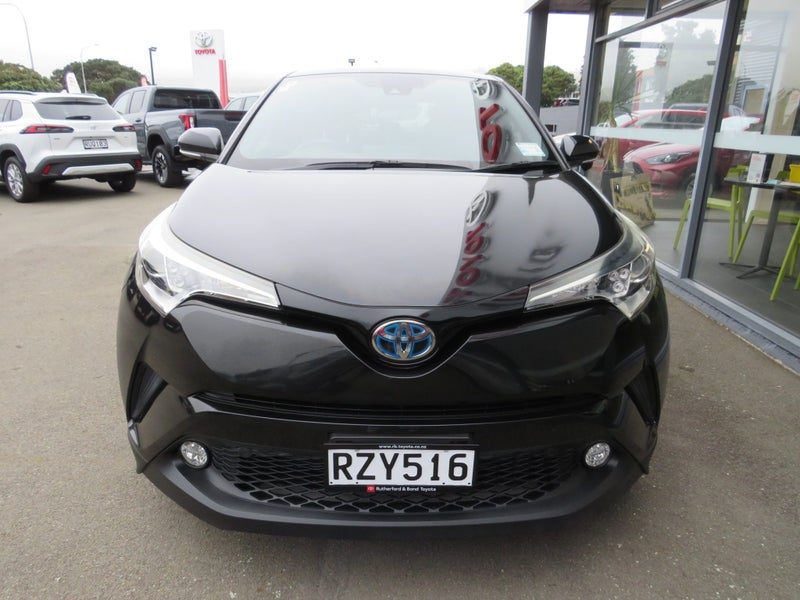 2017 Toyota C-HR 1.8 Hybrid G, photo 3