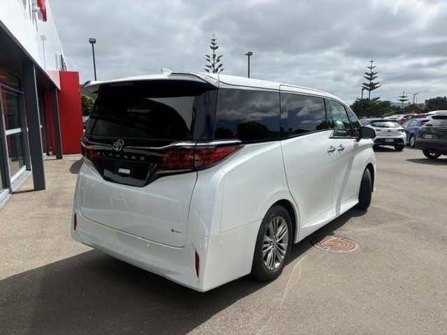 2026 Toyota Alphard Z, photo 3