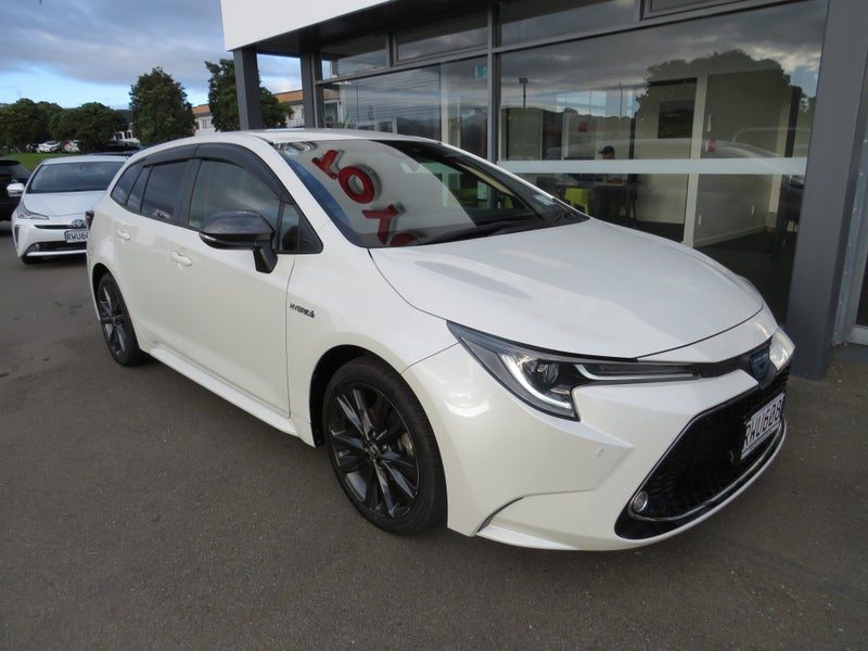 2019 Toyota Corolla Touring 1.8 Hybrid WxB, photo 2