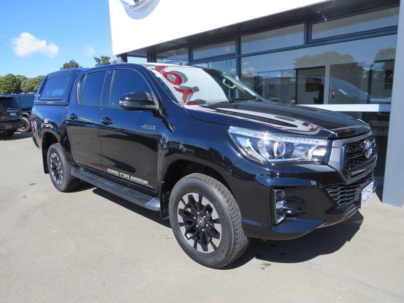 2018 Toyota Hilux SR 5 Cruiser, photo 2