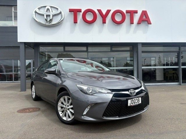 2015 Toyota Camry Atara S 2.5P Sedan 6AT