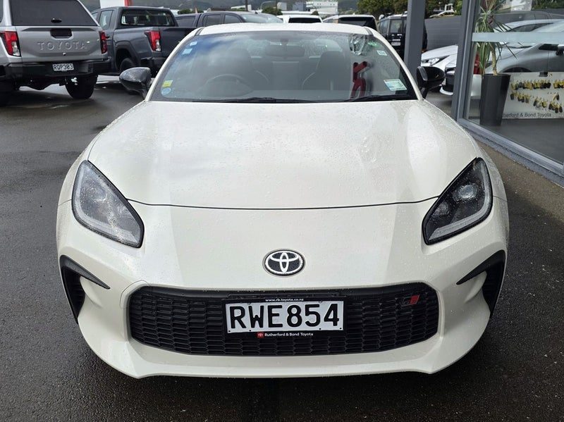 2023 Toyota GR86 RZ 2.4P, photo 3