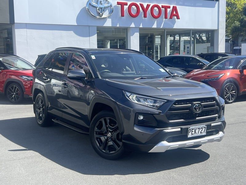 2022 Toyota RAV4 Adventure 2.5P 8AT AWD SUV