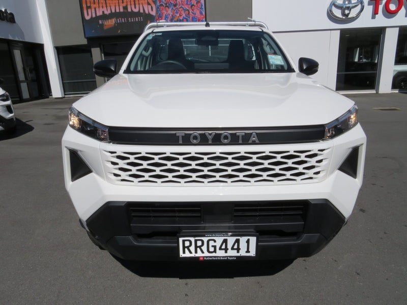2026 Toyota Hilux SR 2.8DT 6AT 4WD SCC/2D/2S, photo 3