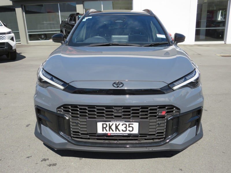 2025 Toyota Corolla Cross GR Sport, photo 3