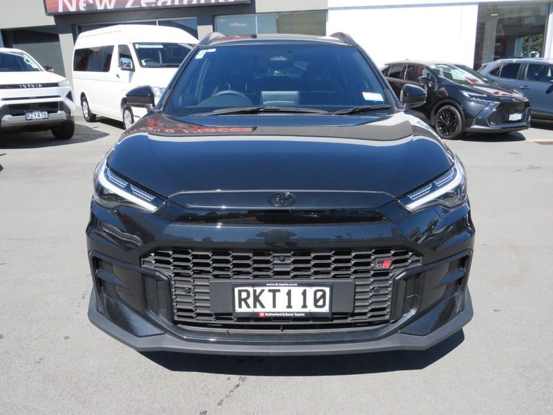 2025 Toyota Corolla Cross GR Sport, photo 3