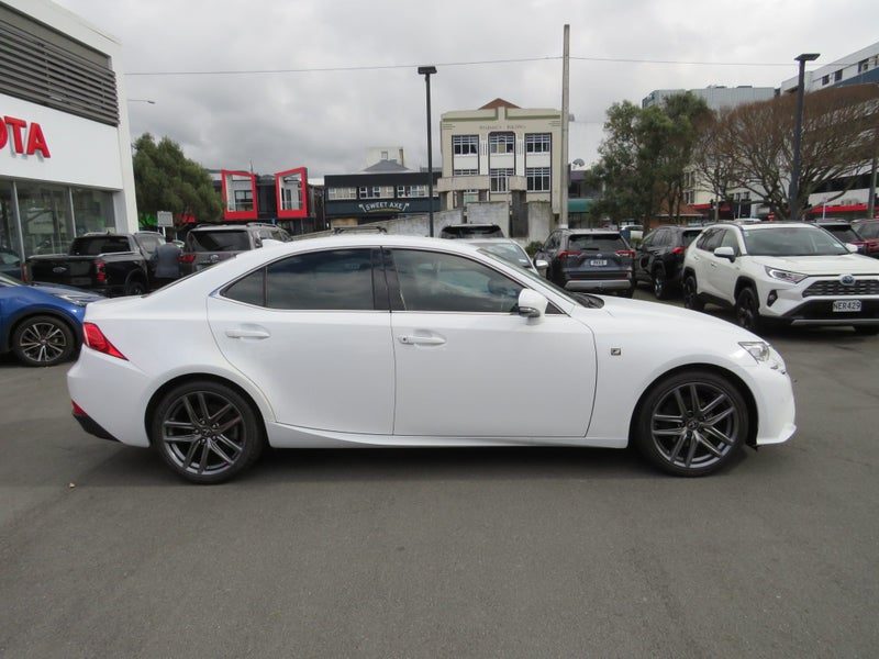 2014 Lexus IS 250 F Sport, photo 3