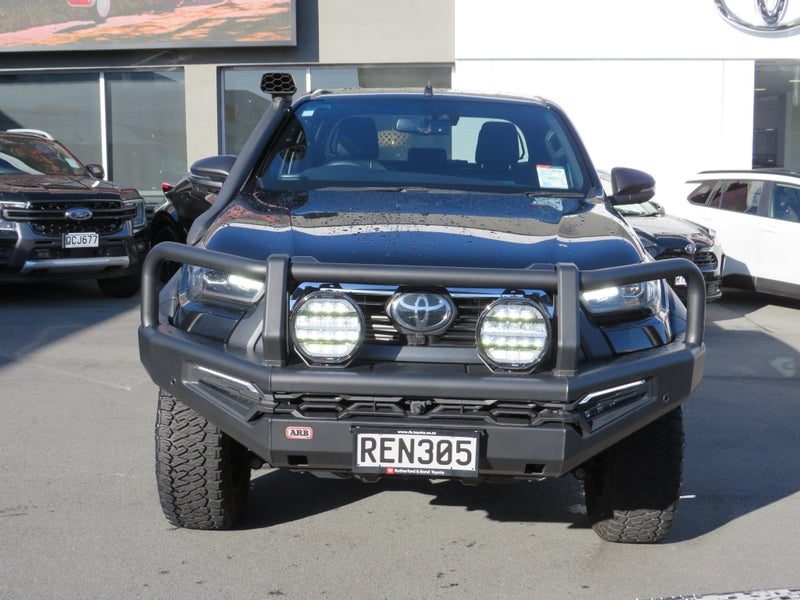 2025 Toyota Hilux SR 5 Cruiser, photo 2