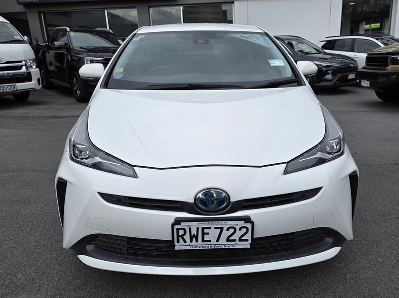 2019 Toyota Prius, photo 2