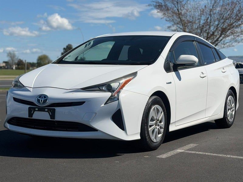 2016 Toyota Prius HYBRID !! ON SPECIAL !!