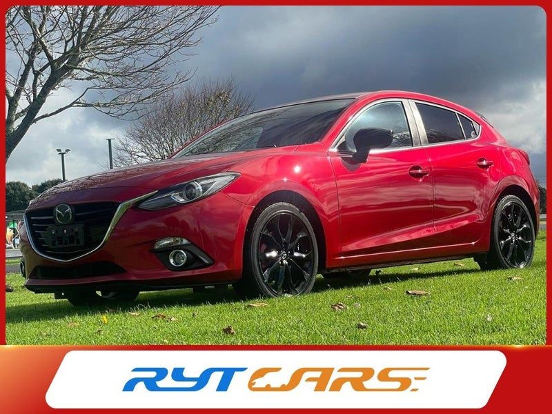 2013 Mazda Axela
