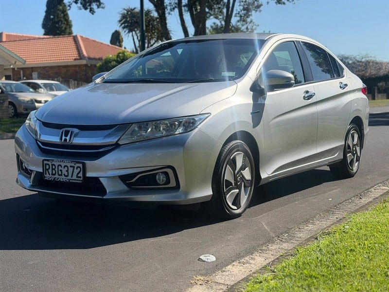 2015 Honda GRACE HYBRID !! ONLY DRIVEN 68K KMS !!