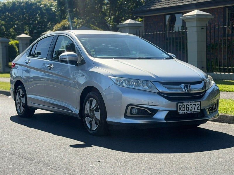 2015 Honda GRACE HYBRID !! ONLY DRIVEN 68K KMS !!, photo 2