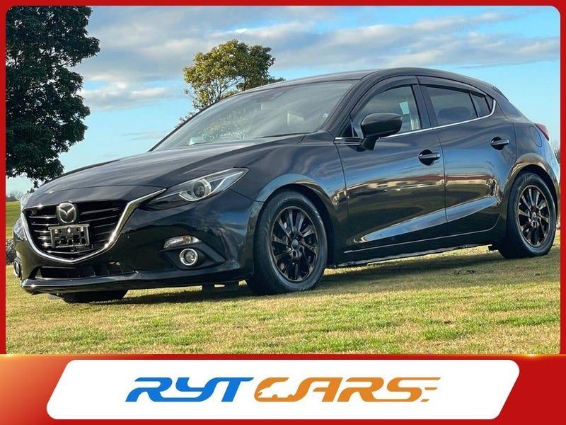 2014 Mazda Axela